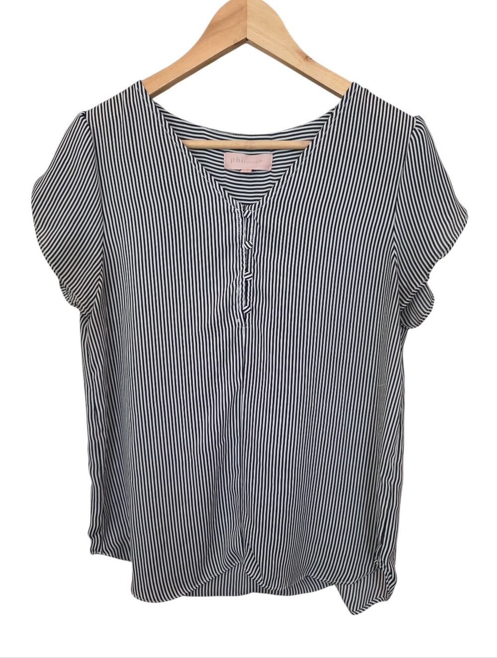 Philosophy Pin Stripe Flutter Sleeve Blouse Button Detail Sz M EUC Black & White
